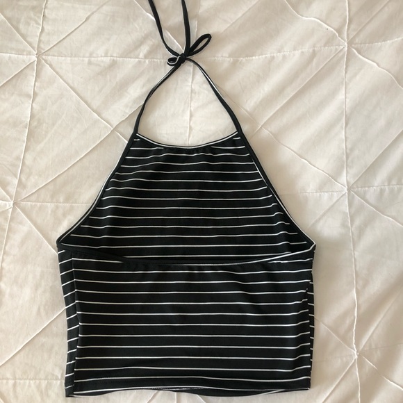 Striped Crop Top - Picture 2 of 2